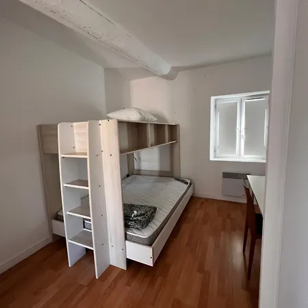 Апартаменты 18 Rue General Perier *